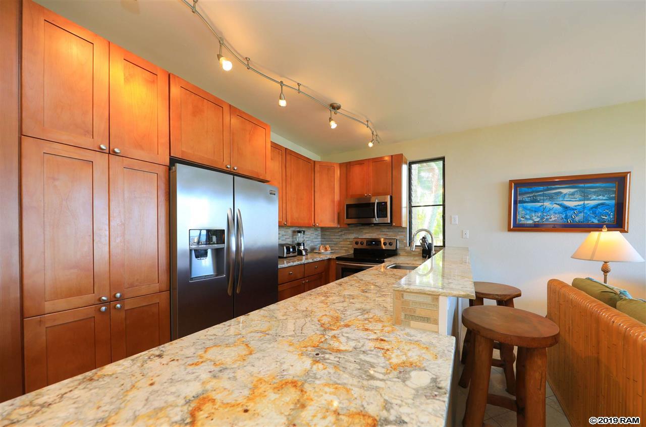 Napili Point II condo # B44, Lahaina, Hawaii - photo 5 of 26