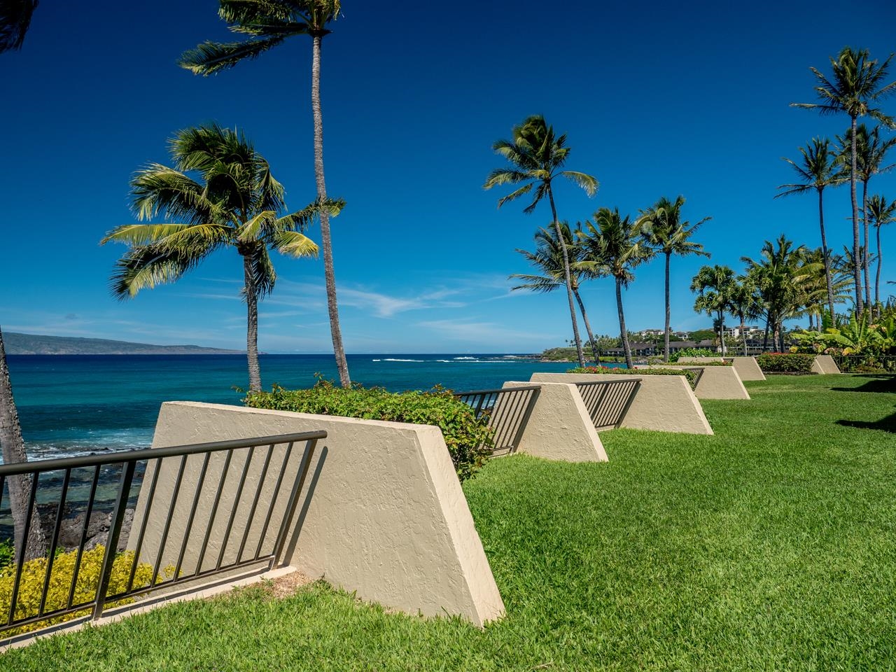 Napili Point I condo # B-19, Lahaina, Hawaii - photo 21 of 24