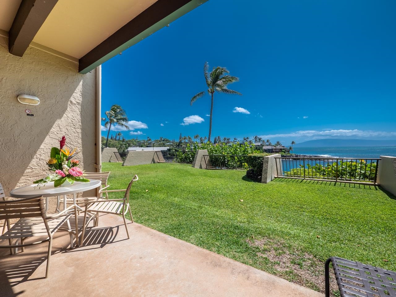 Napili Point I condo # B-19, Lahaina, Hawaii - photo 6 of 24