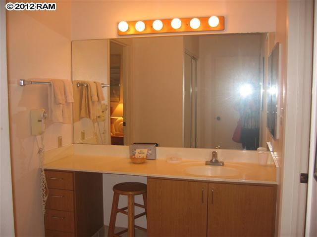 Napili Point II condo # B-42, Lahaina, Hawaii - photo 21 of 24