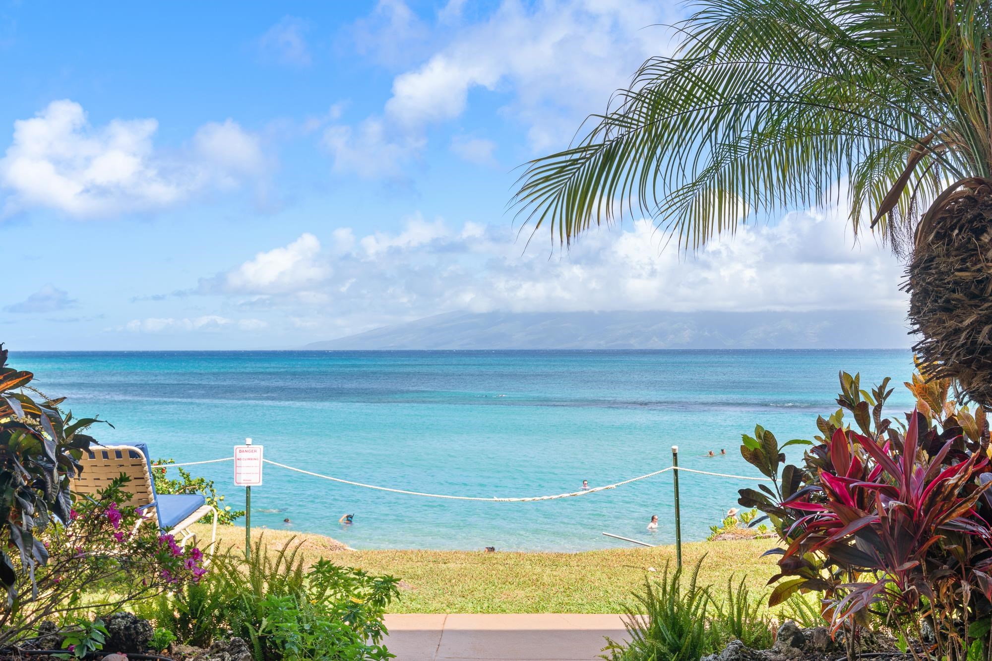 Napili Sunset condo # 111, Lahaina, Hawaii - photo 29 of 46