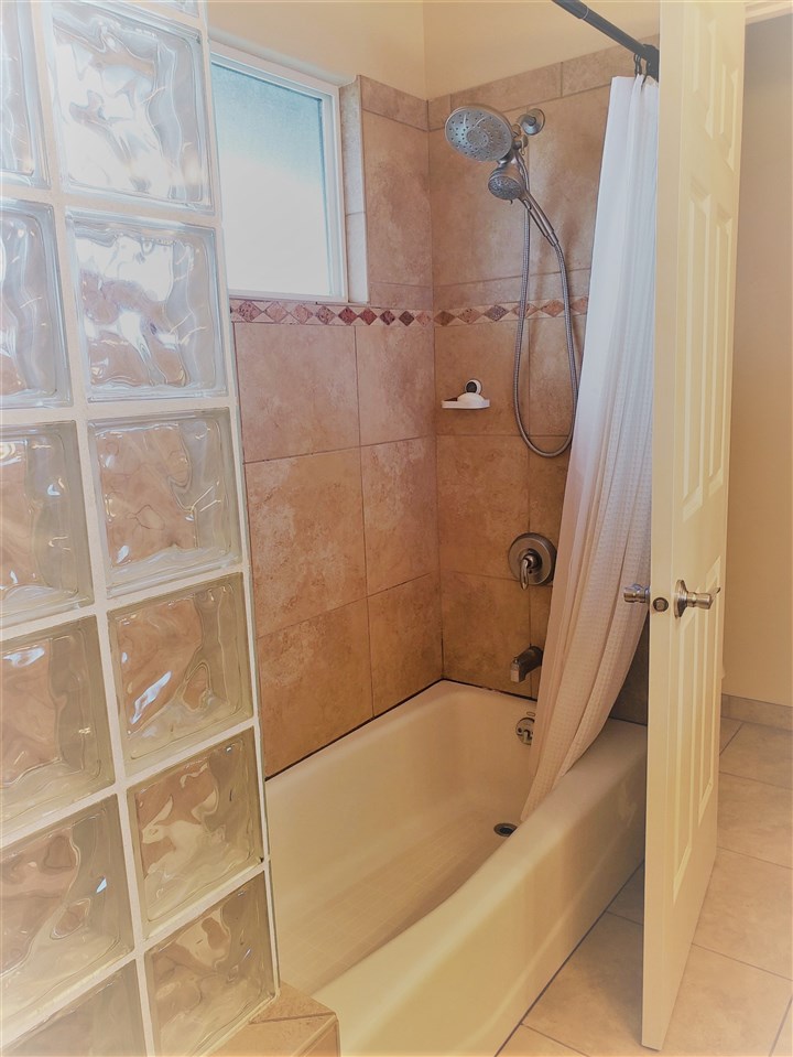 53  KOANI Loop , Wailuku home - photo 17 of 30