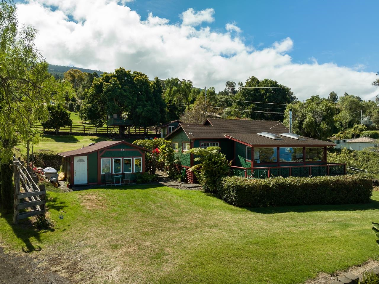 53  Maukanani St , Kula/Ulupalakua/Kanaio home - photo 2 of 40