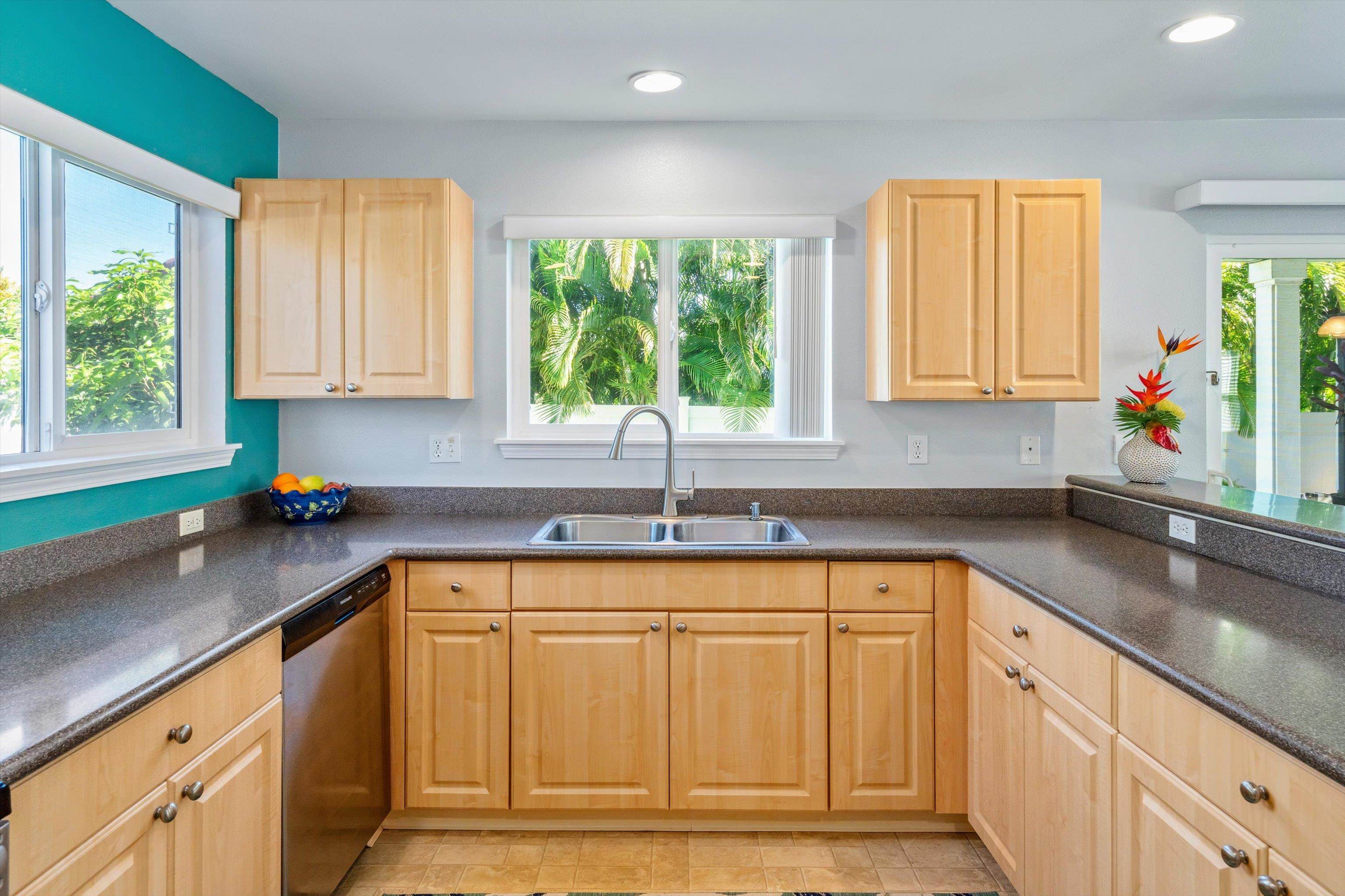 53  Molehulehu Loop Maui Lani, Kahului home - photo 11 of 47