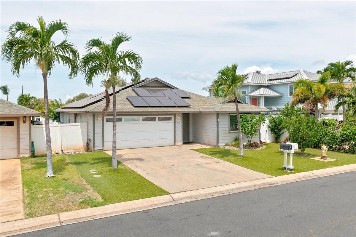 53  Polale St , Kihei home - photo 2 of 50