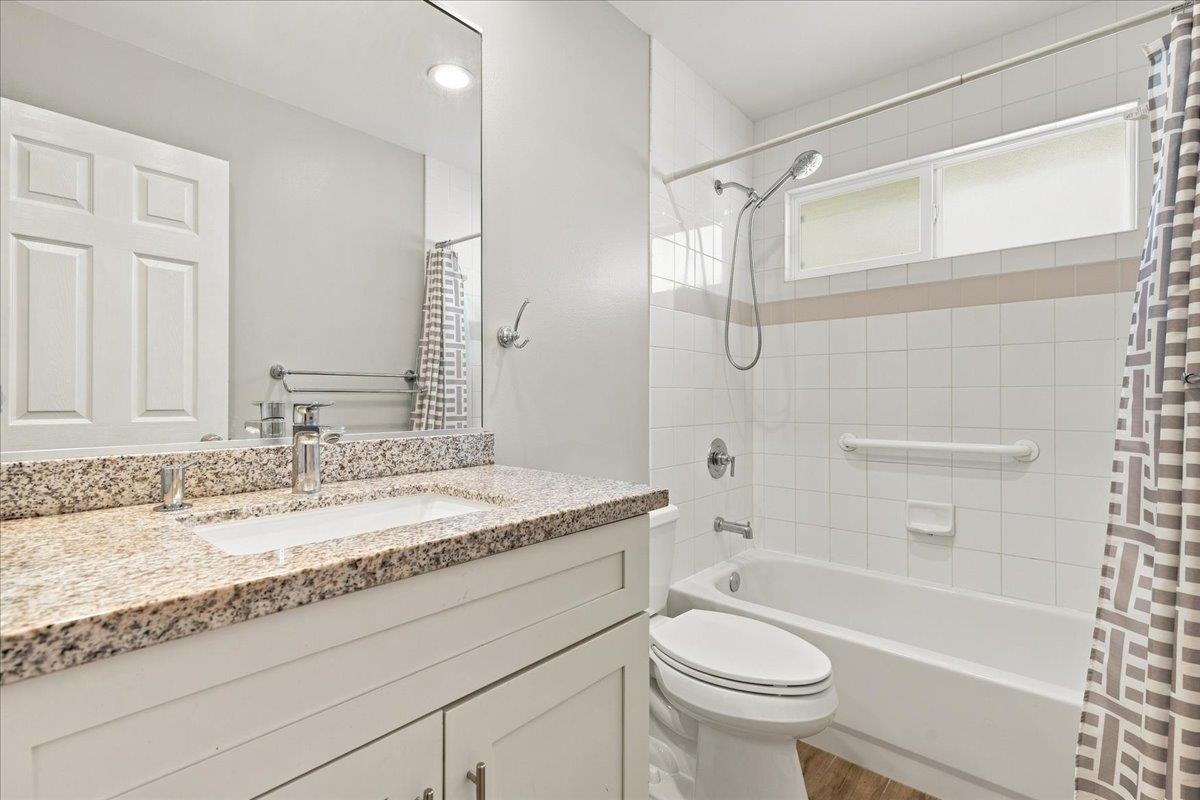 53  Polale St , Kihei home - photo 35 of 50
