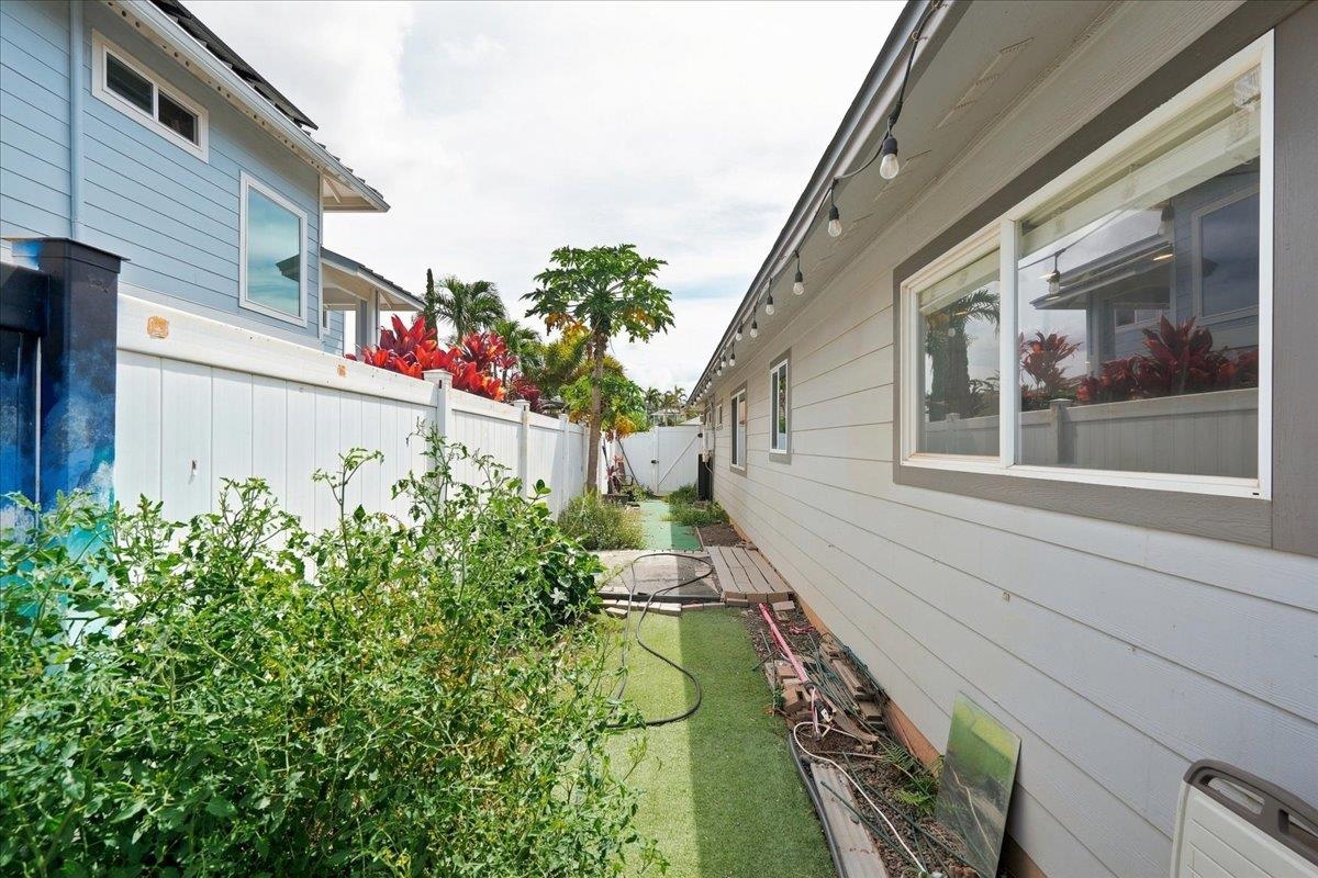 53  Polale St , Kihei home - photo 43 of 50