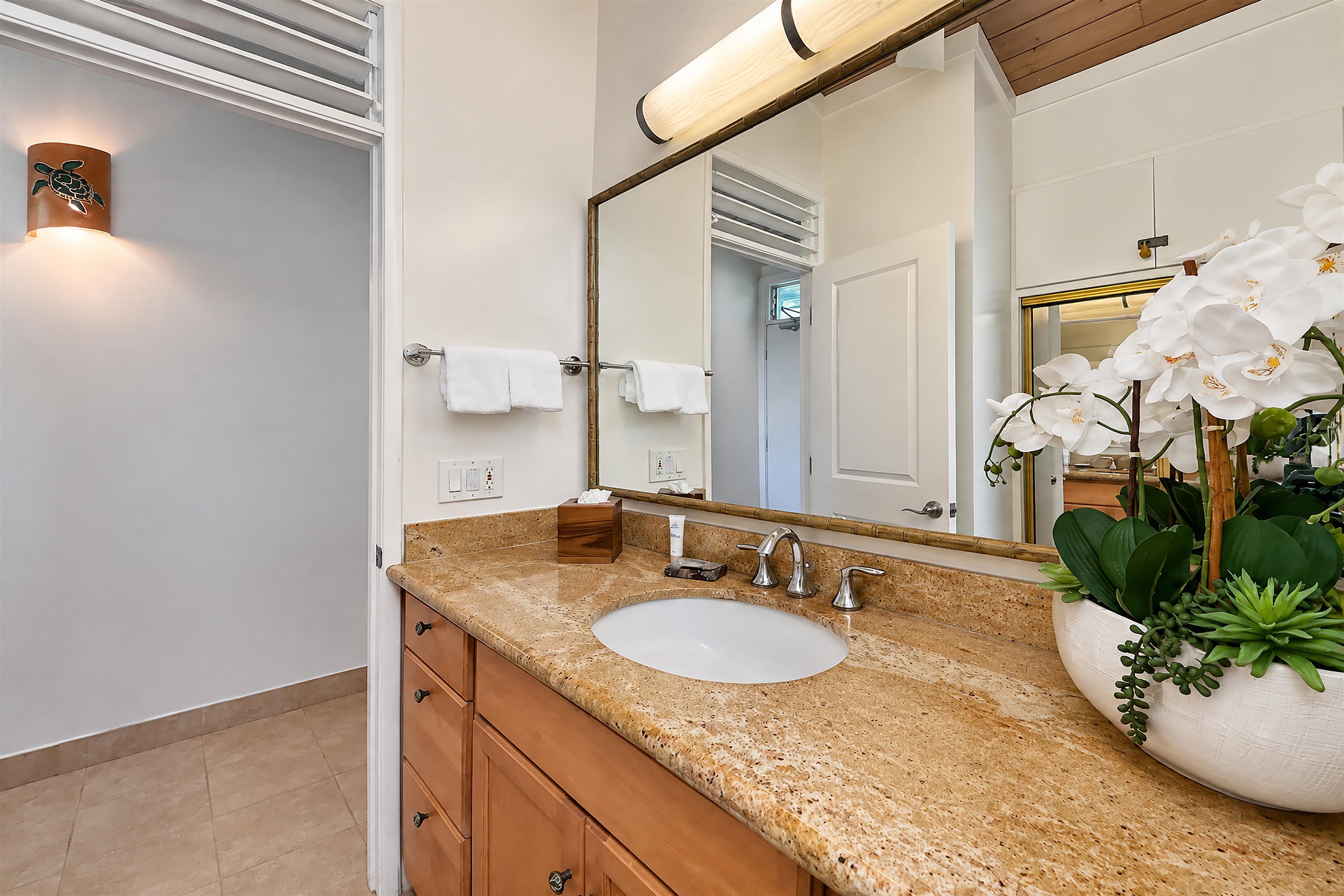 Napili Shores condo # B208, Lahaina, Hawaii - photo 20 of 43