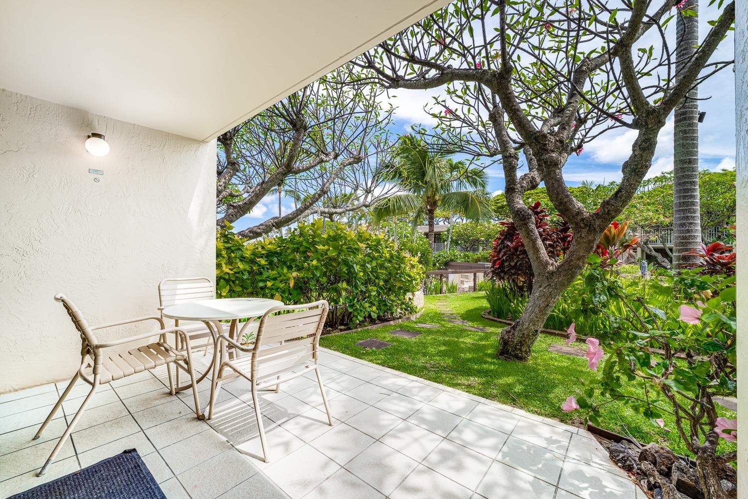 Napili Shores condo # E138, Lahaina, Hawaii - photo 13 of 50