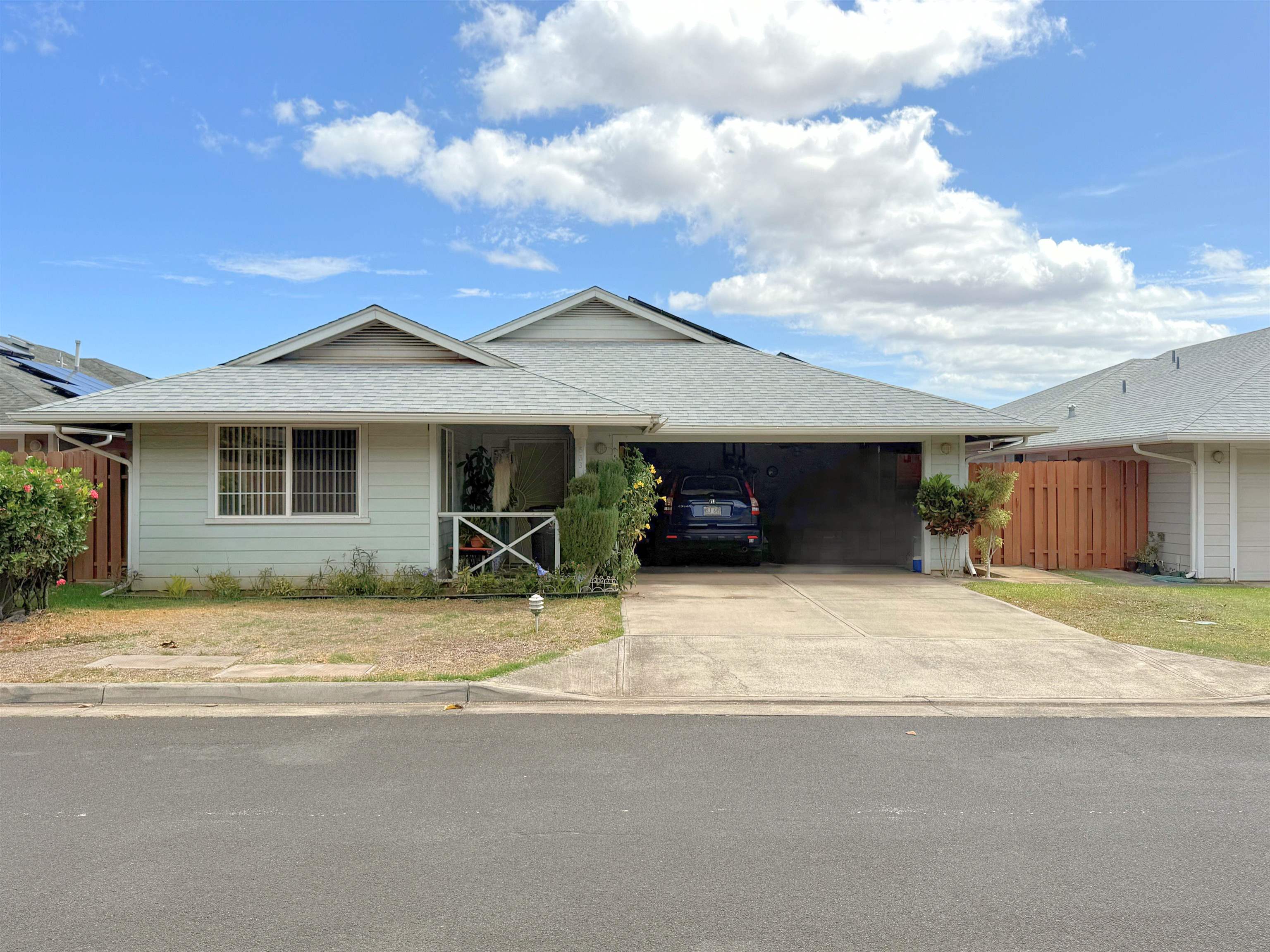 533  Akolea Pl , Wailuku home - photo 4 of 17