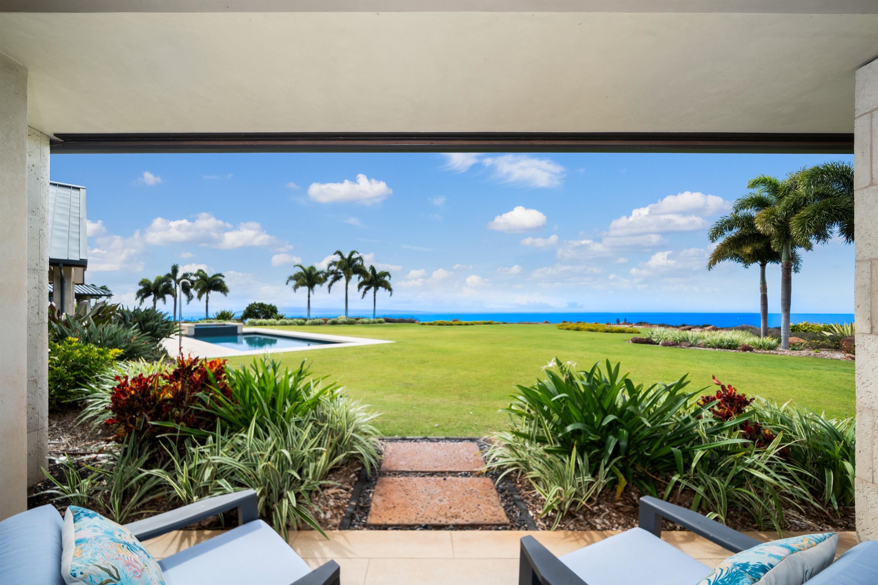 533  Luawai St Olowalu, Olowalu home - photo 30 of 50