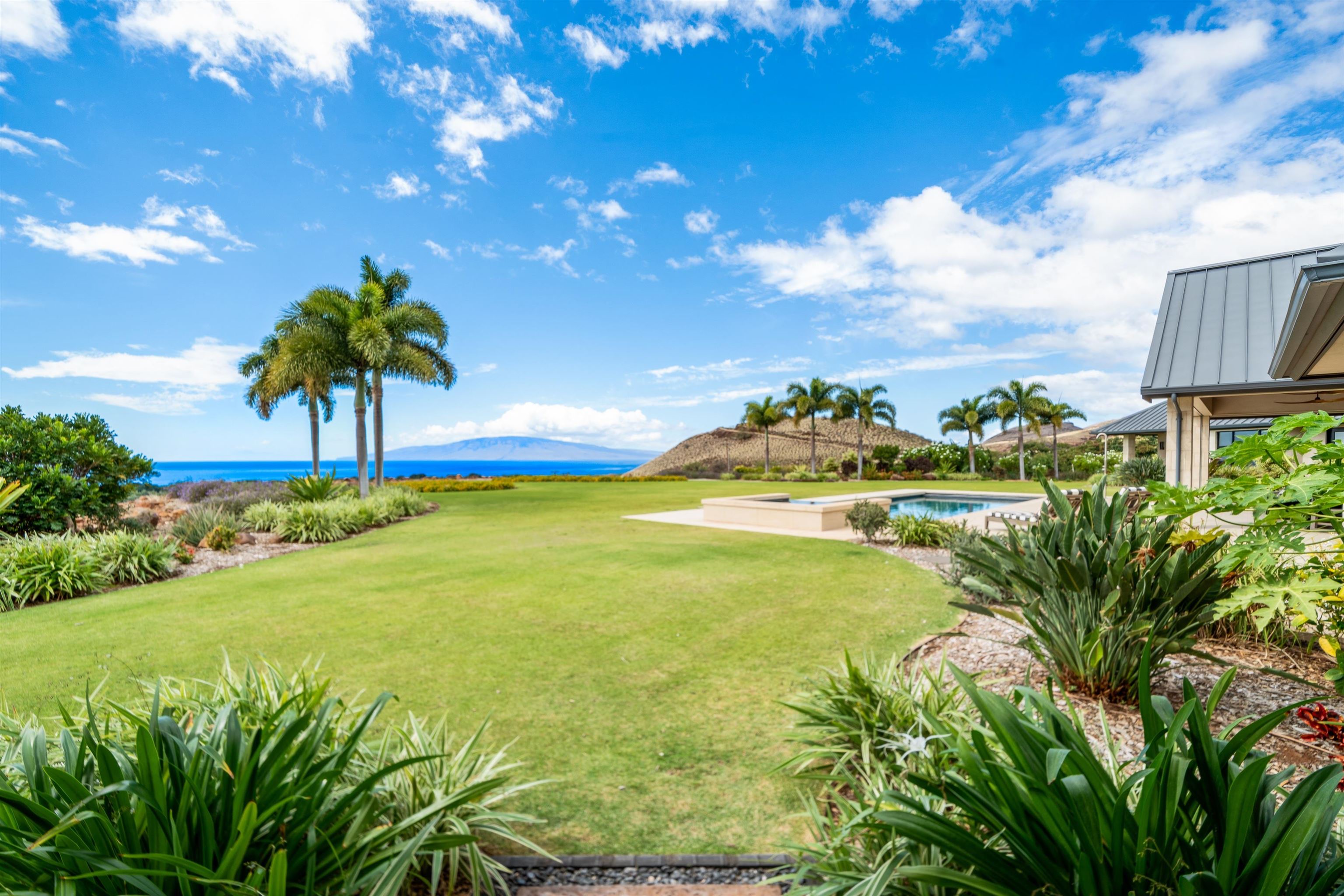 533  Luawai St Olowalu, Olowalu home - photo 40 of 50