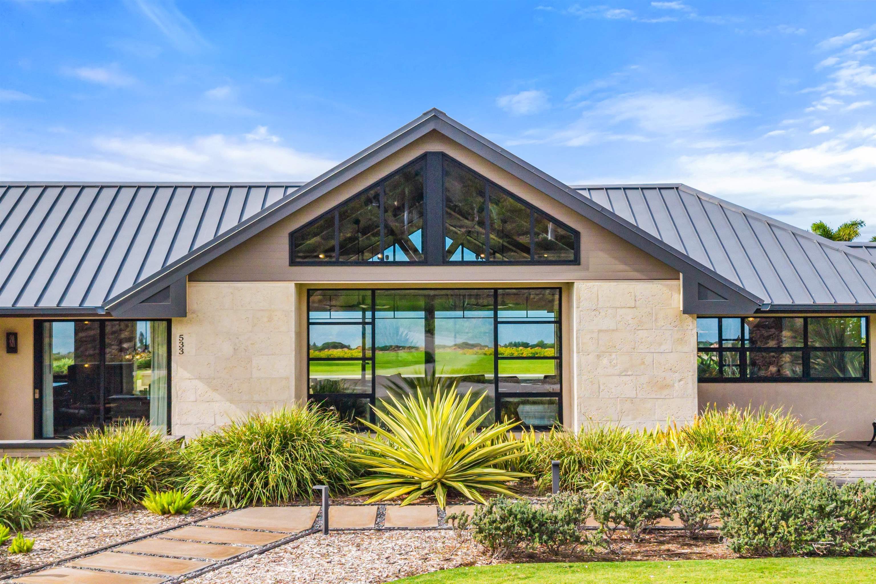 533  Luawai St Olowalu, Olowalu home - photo 5 of 50