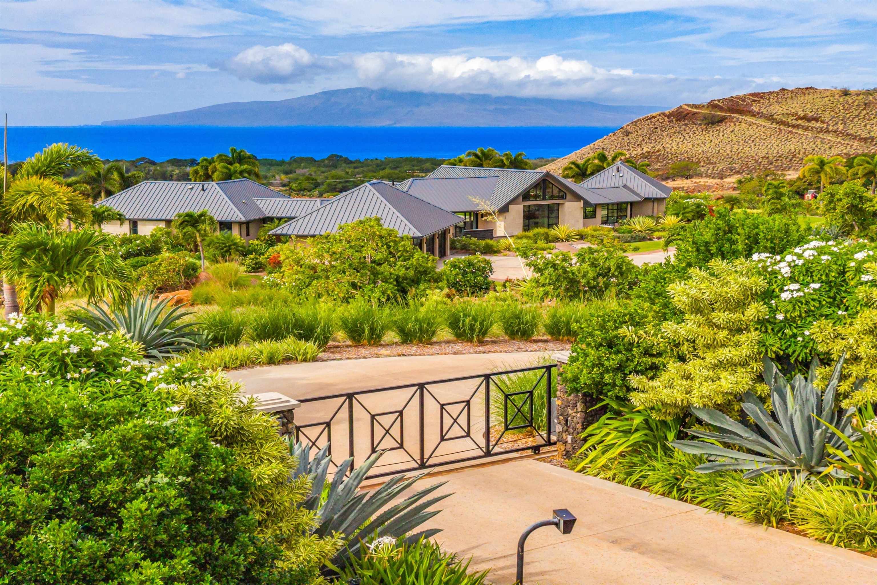 533  Luawai St Olowalu, Olowalu home - photo 41 of 50