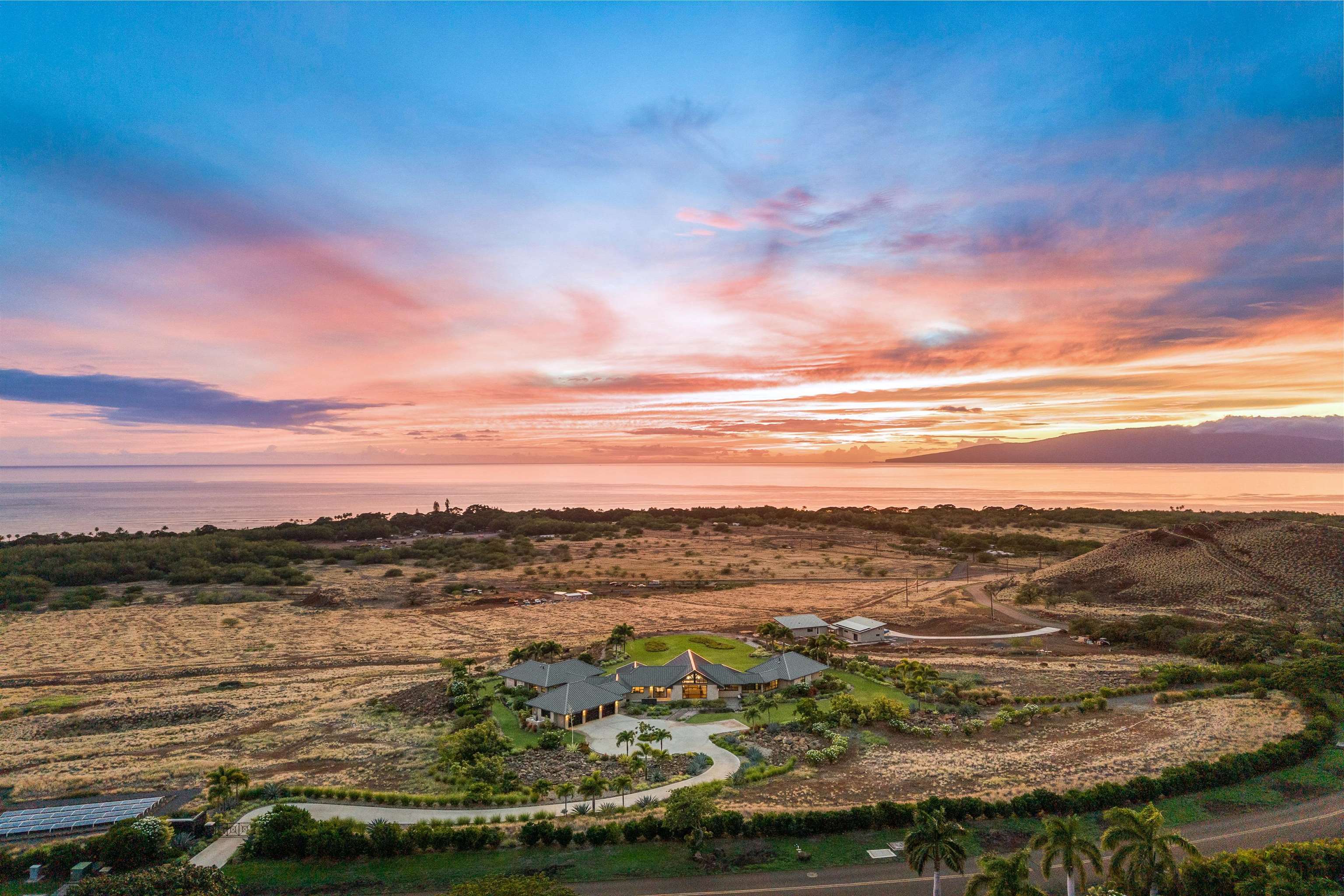 533  Luawai St Olowalu, Olowalu home - photo 45 of 50