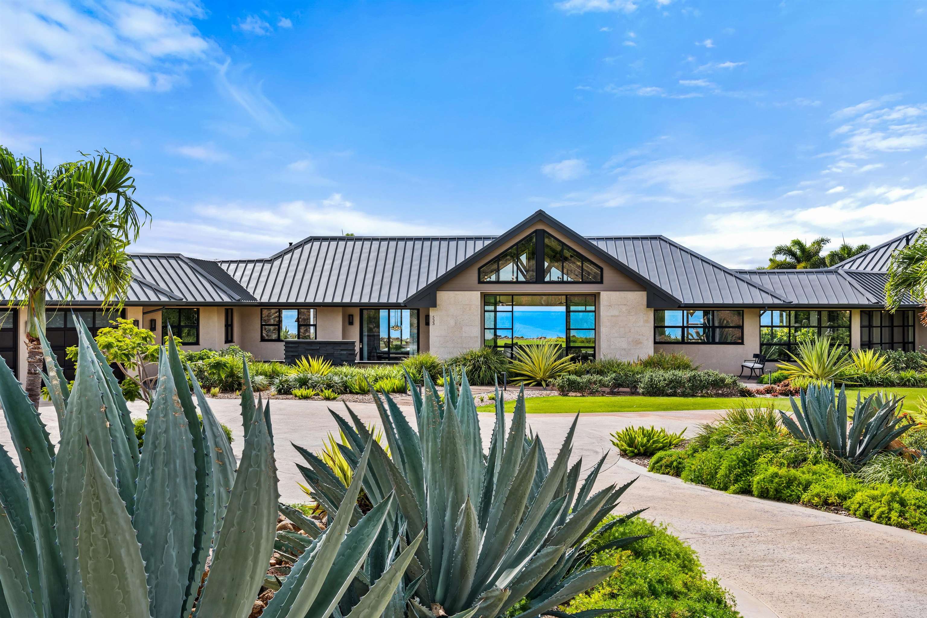 533  Luawai St Olowalu, Olowalu home - photo 10 of 50