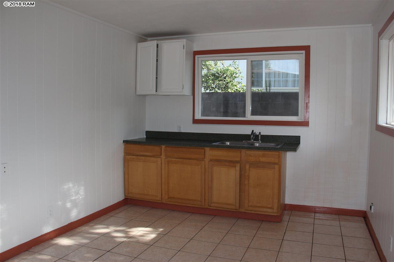 533  W Papa Ave , Kahului home - photo 3 of 19
