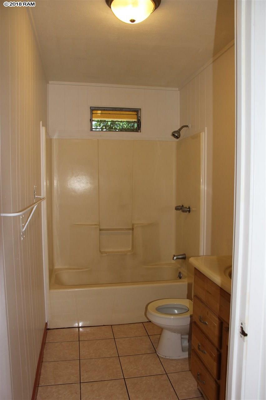 533  W Papa Ave , Kahului home - photo 10 of 19