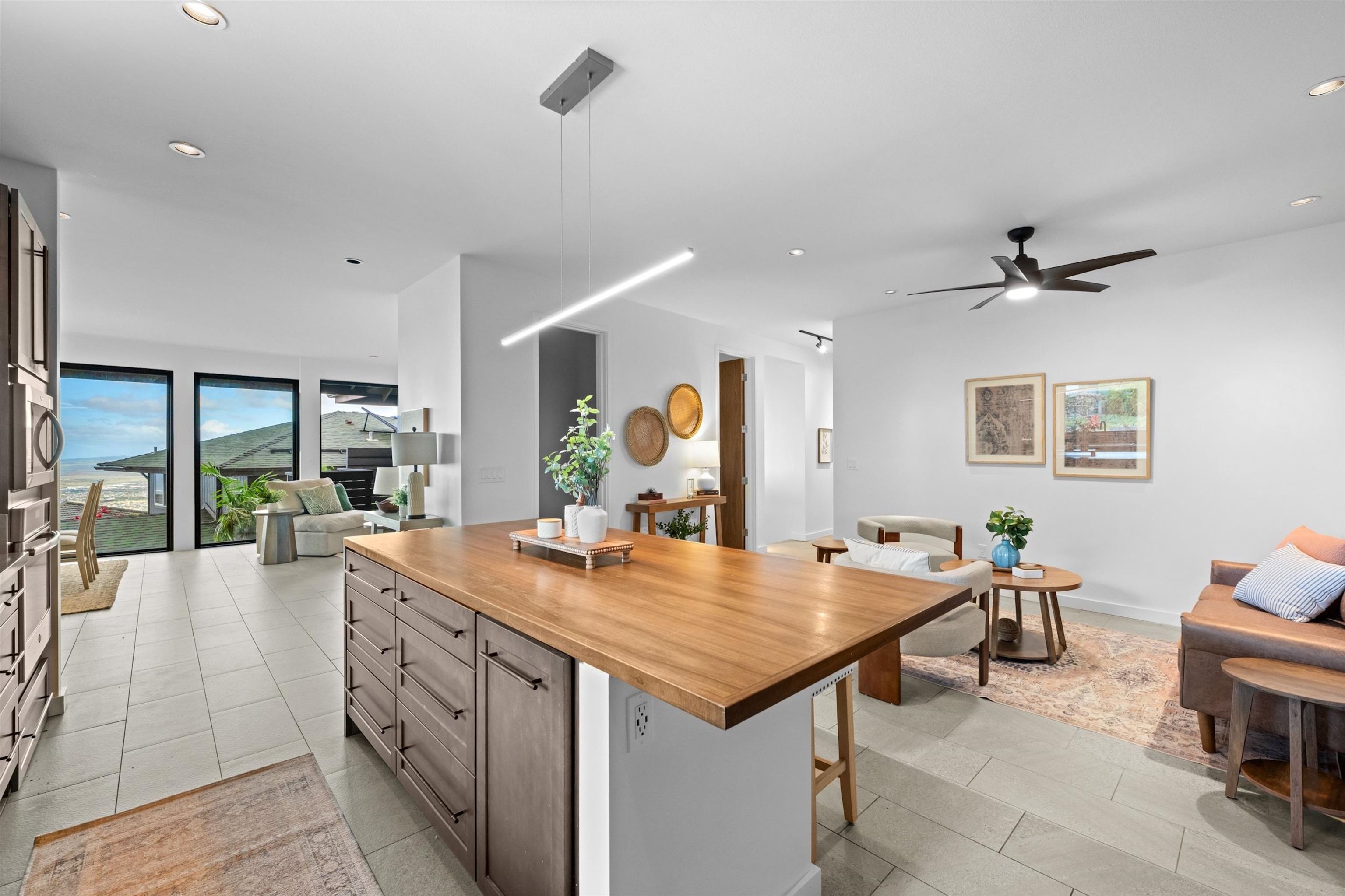 533  Polulani Dr , Wailuku home - photo 15 of 50