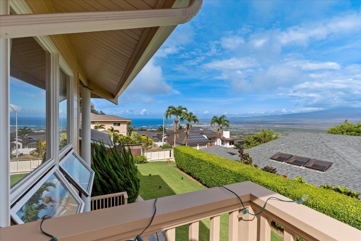 535  Kuikahi Dr Wailuku Heights, Wailuku home - photo 30 of 50