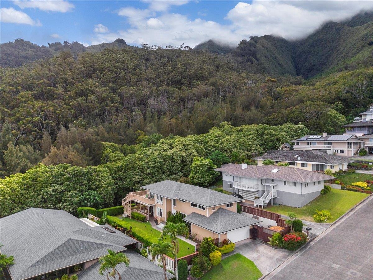 535  Kuikahi Dr Wailuku Heights, Wailuku home - photo 4 of 50