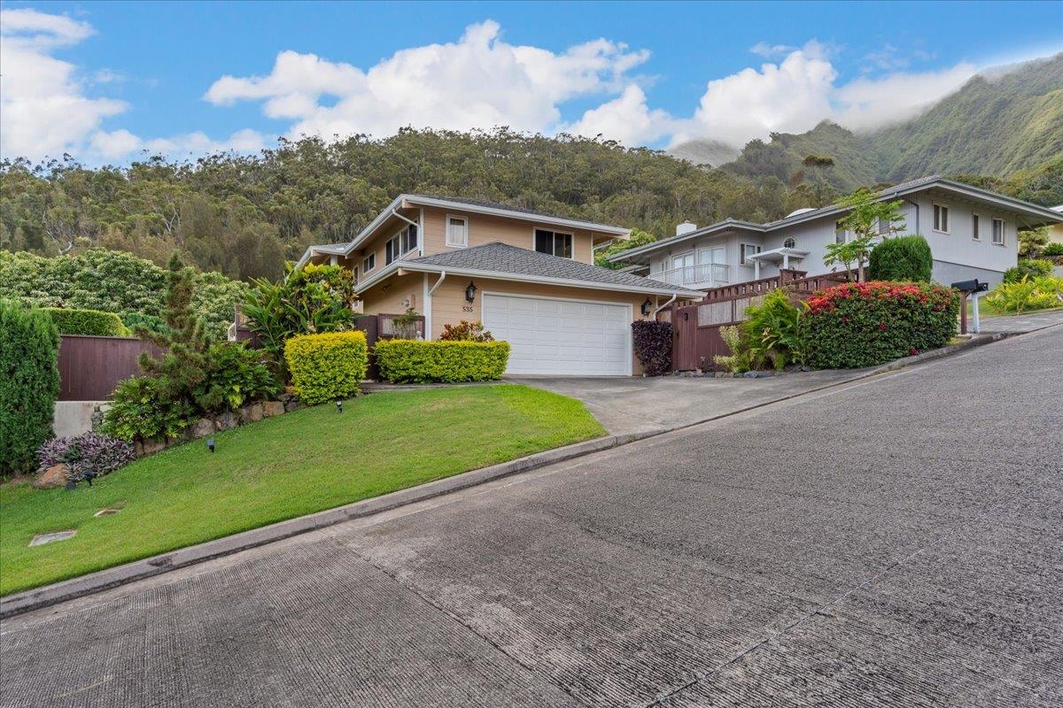 535  Kuikahi Dr Wailuku Heights, Wailuku home - photo 8 of 50