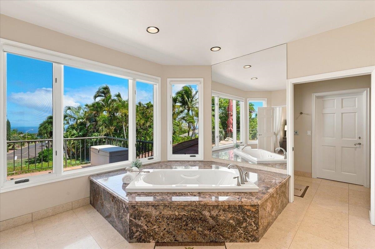 54  Hakui Loop Kaanapali Hillside, Kaanapali home - photo 18 of 48