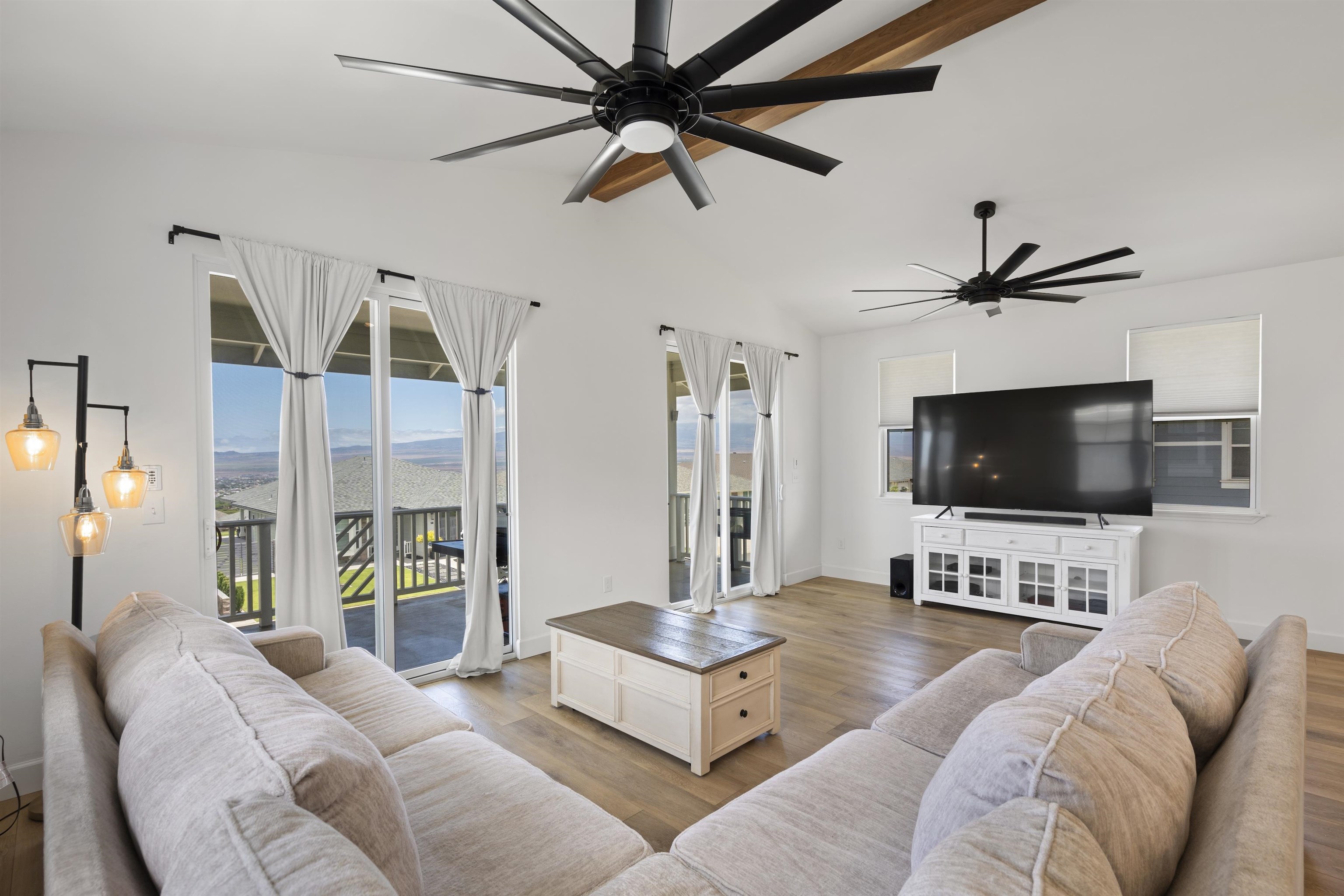 54  Kupaloke St Kehalani, Wailuku home - photo 3 of 33