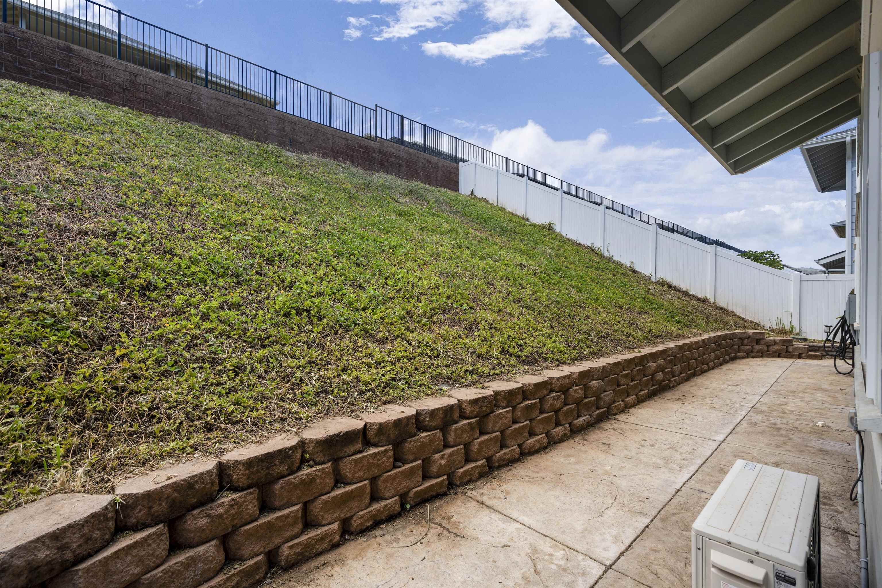 54  Kupaloke St Kehalani, Wailuku home - photo 32 of 33