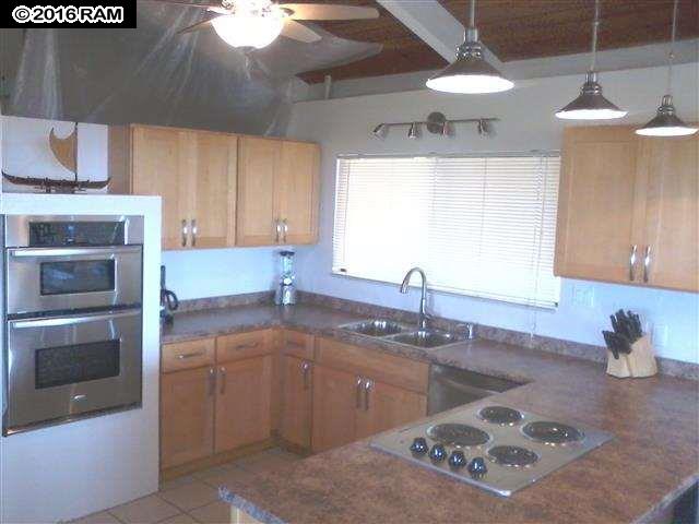 541  Kupulau Dr Maui Meadows, Maui Meadows home - photo 4 of 29