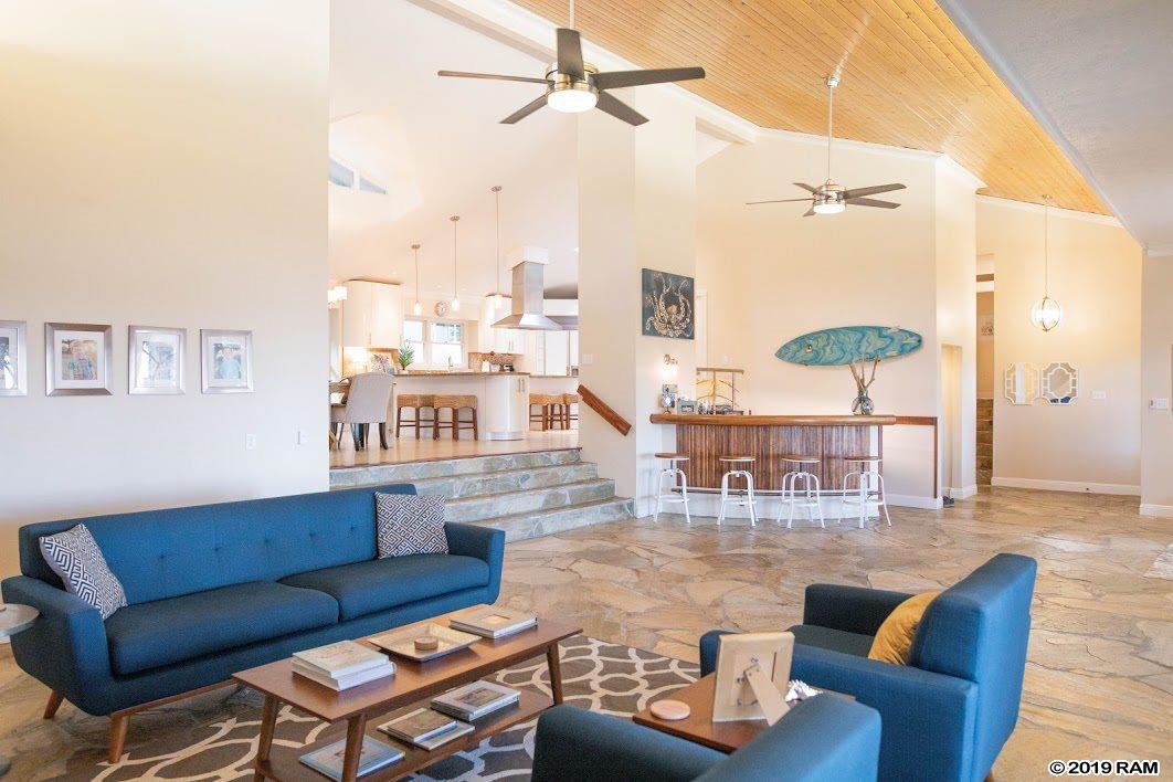 544  Iiwi Way Wailuku Heights, Wailuku home - photo 2 of 29