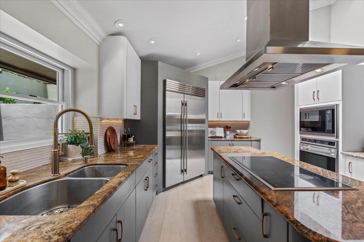 544  Iiwi Way Wailuku Heights, Wailuku home - photo 11 of 50