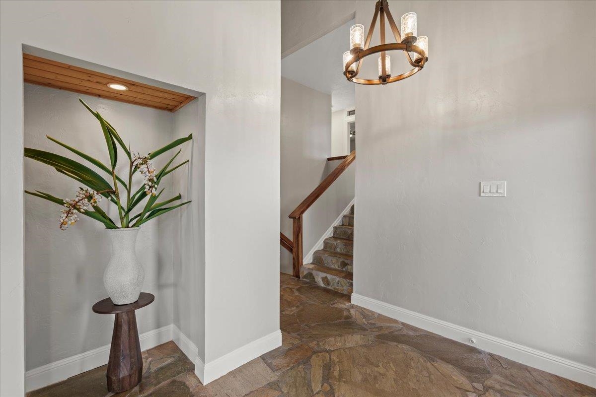 544  Iiwi Way Wailuku Heights, Wailuku home - photo 21 of 50