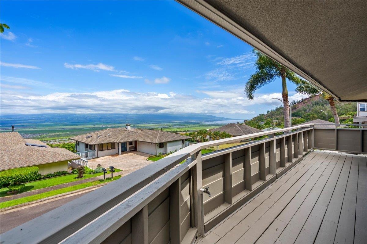 544  Iiwi Way Wailuku Heights, Wailuku home - photo 31 of 50