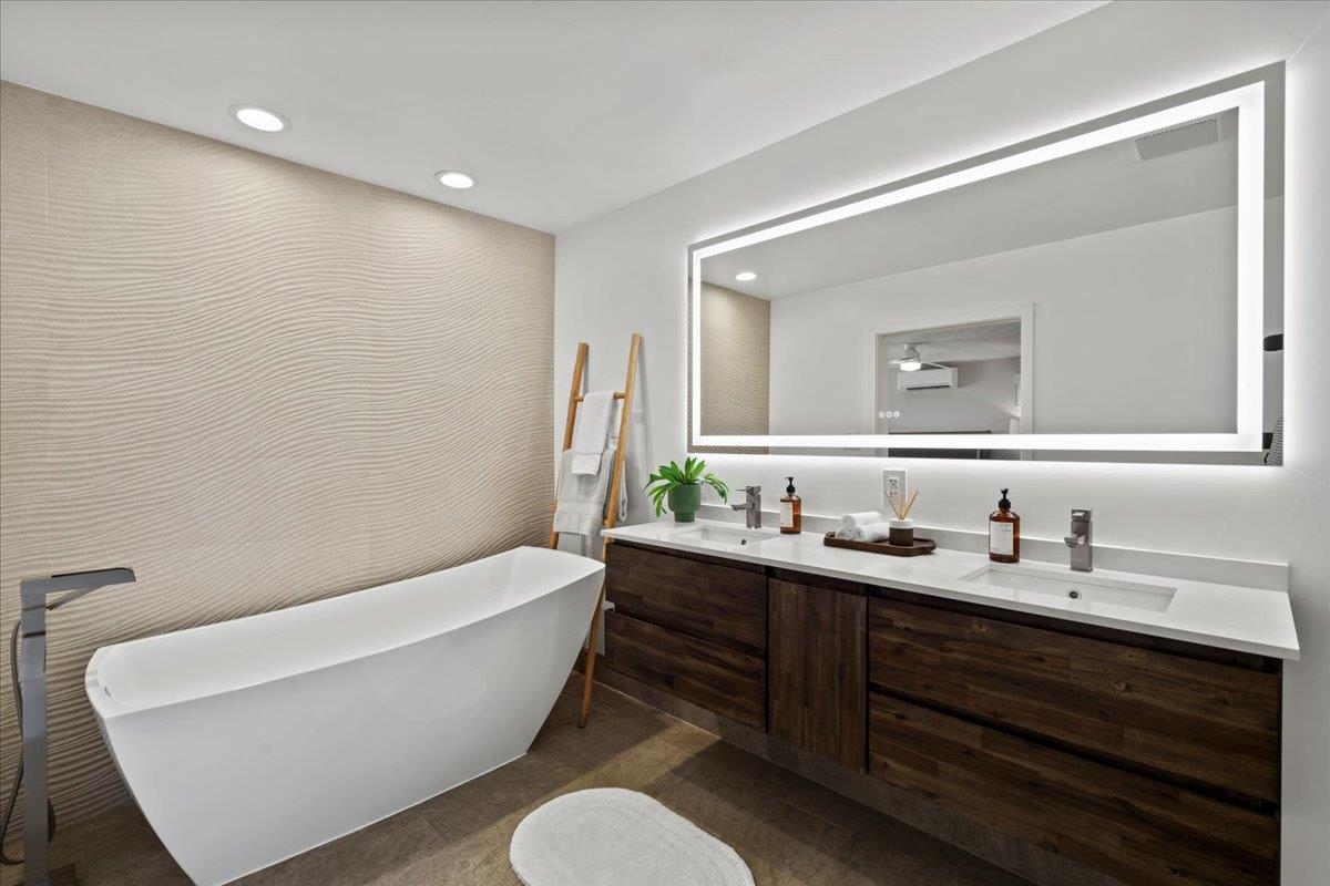 544  Iiwi Way Wailuku Heights, Wailuku home - photo 34 of 50