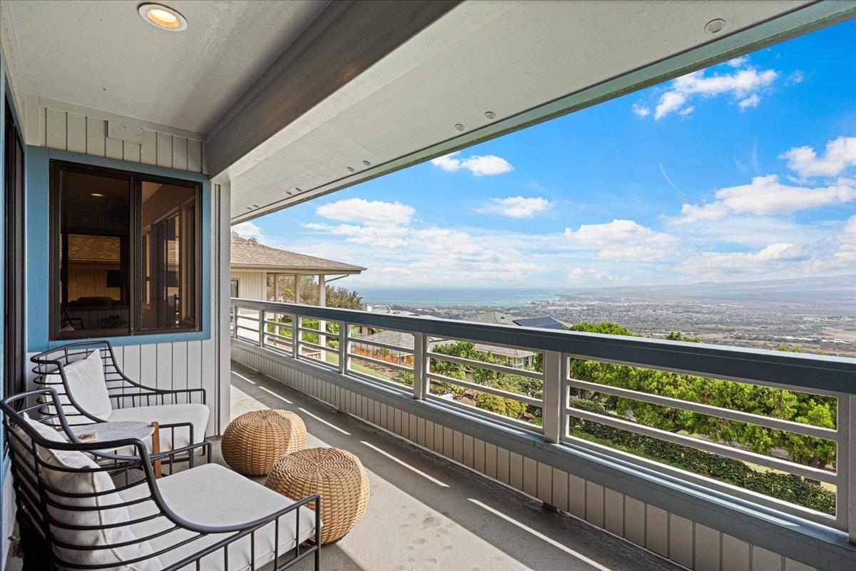 545  Iiwi Way Wailuku Heights, Wailuku home - photo 20 of 50