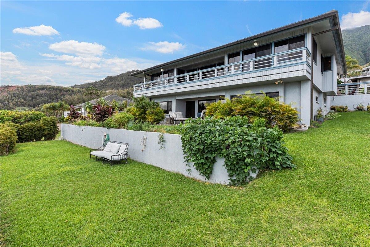 545  Iiwi Way Wailuku Heights, Wailuku home - photo 36 of 50