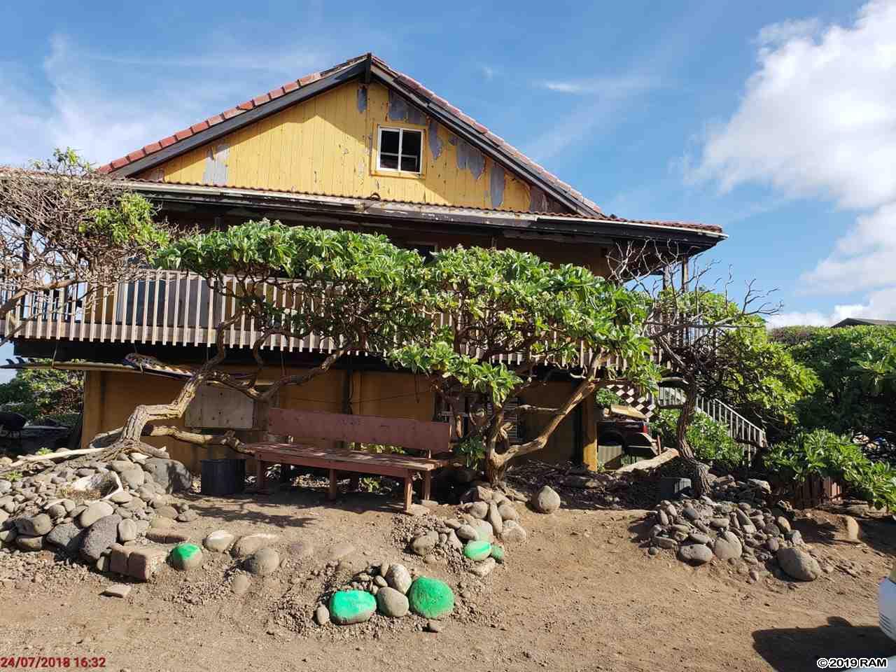 545  LINEKONA St Paukakalo, Wailuku home - photo 3 of 16