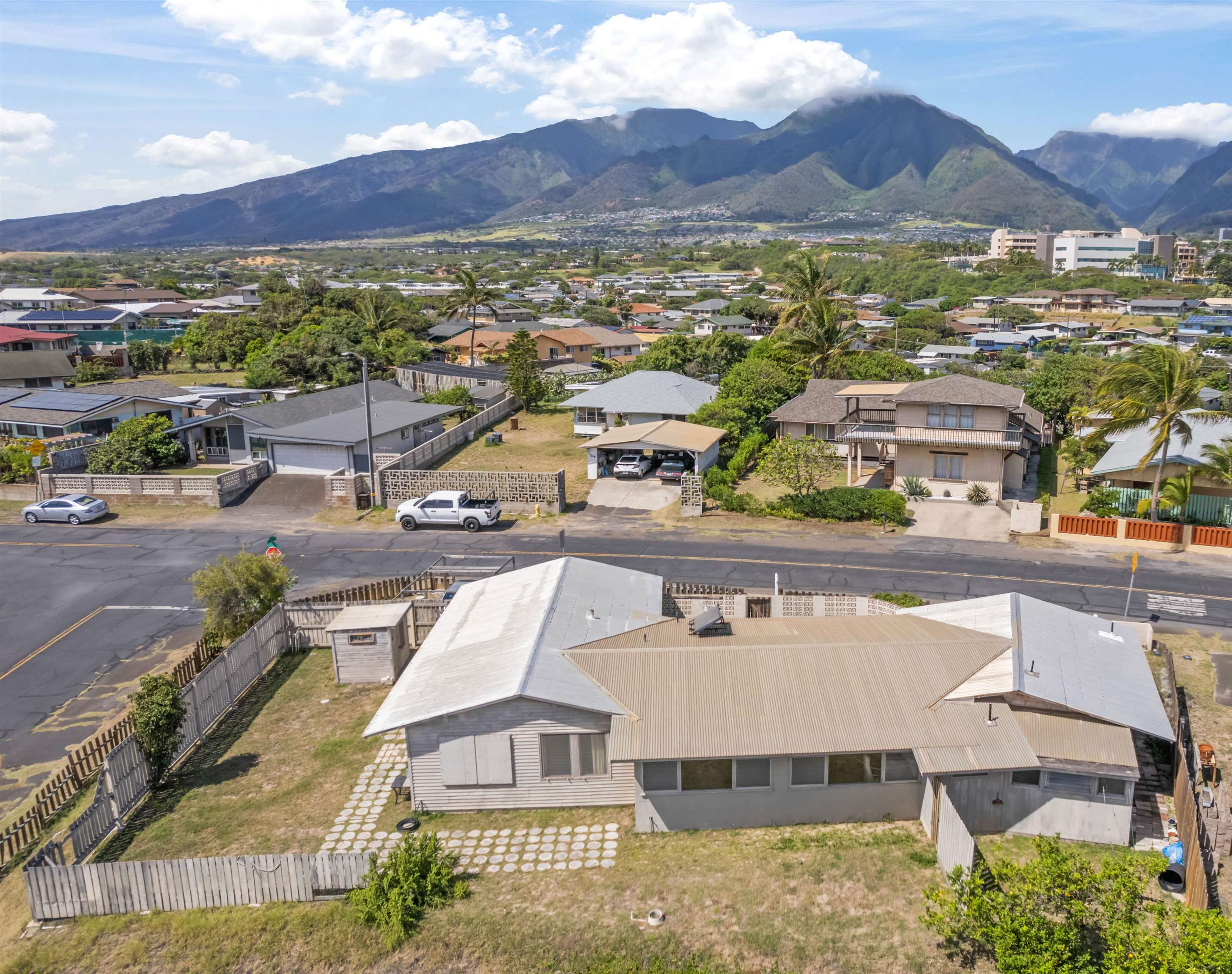 546  Niau St , Kahului home - photo 8 of 24