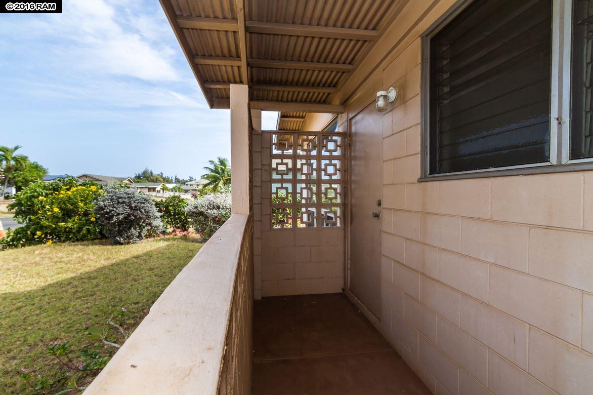 547  Kaulana St Kahului, Kahului home - photo 24 of 28