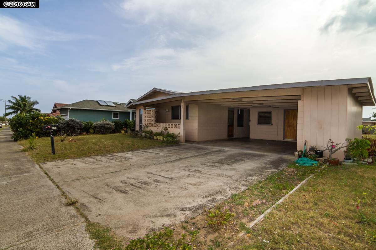 547  Kaulana St Kahului, Kahului home - photo 25 of 28