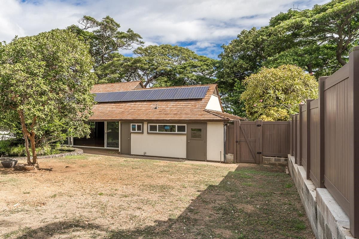 549  Honoapiilani Hwy , Wailuku home - photo 32 of 36
