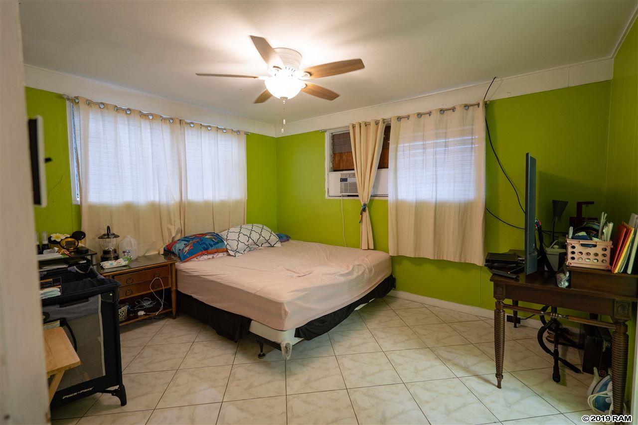 549  Onehee Ave , Kahului home - photo 13 of 17