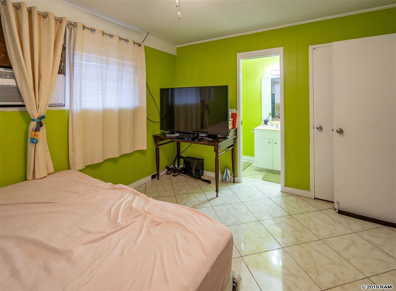 549  Onehee Ave , Kahului home - photo 14 of 17