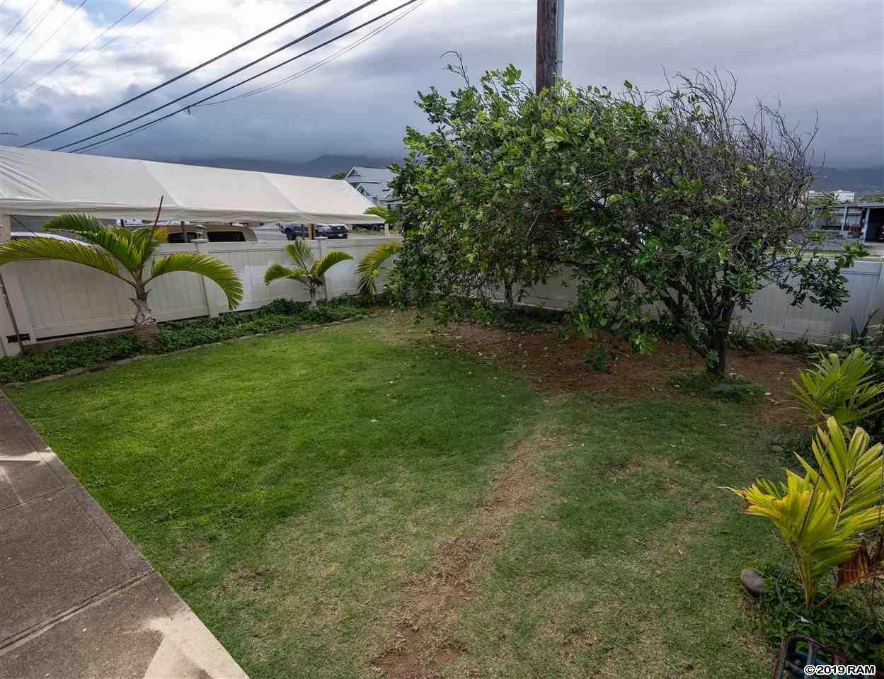 549  Onehee Ave , Kahului home - photo 6 of 17