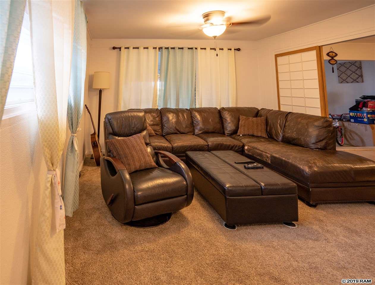 549  Onehee Ave , Kahului home - photo 9 of 17
