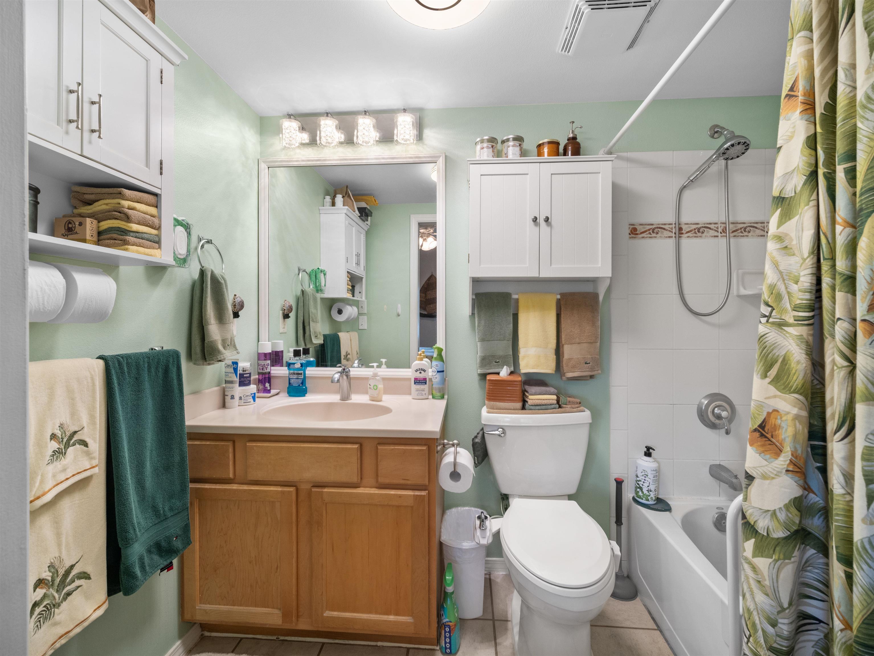 Villas at Kenolio II condo # 11E, Kihei, Hawaii - photo 13 of 36