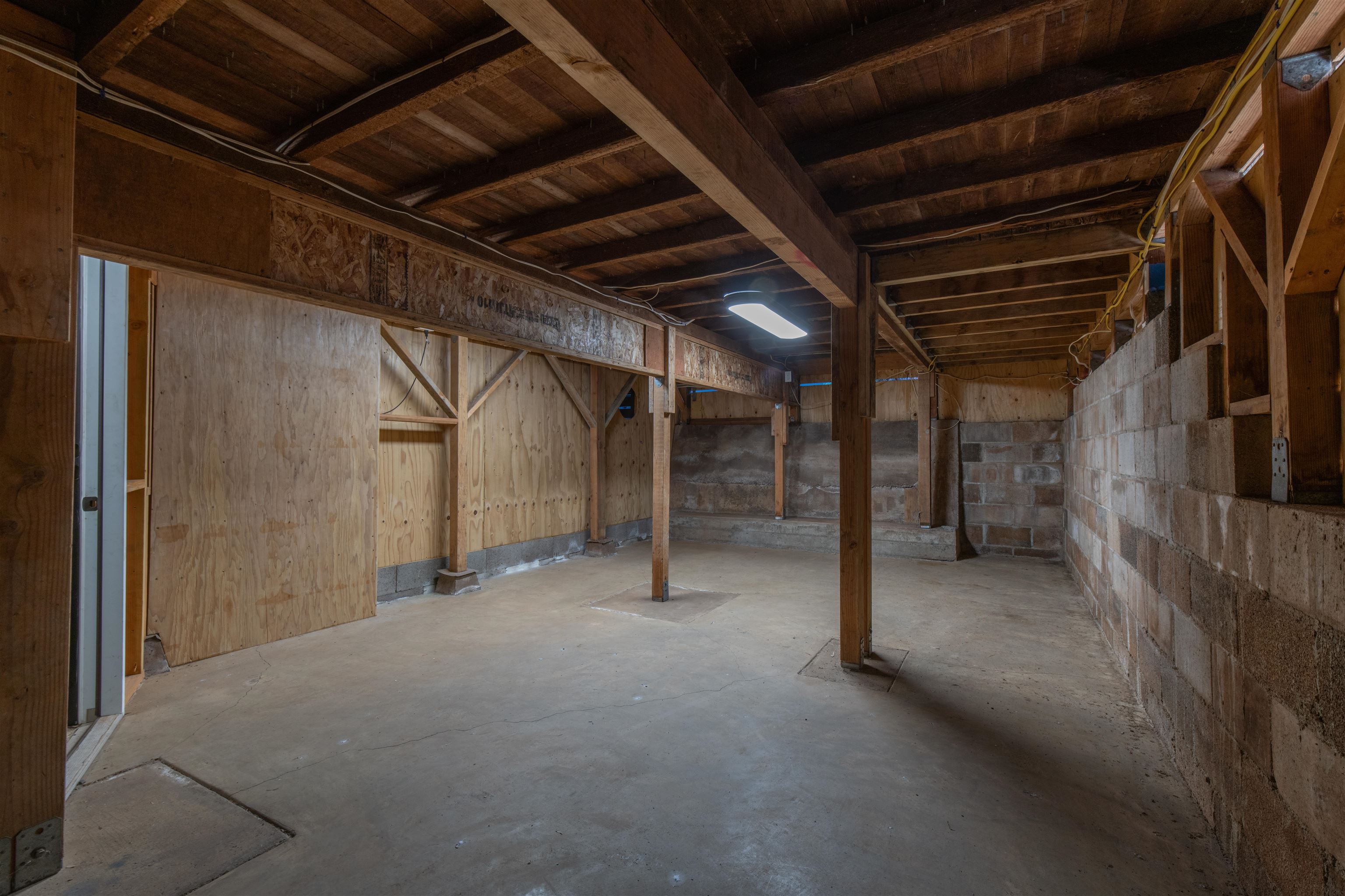 55  Kai Pl Kuau, Spreckelsville/Paia/Kuau home - photo 36 of 41