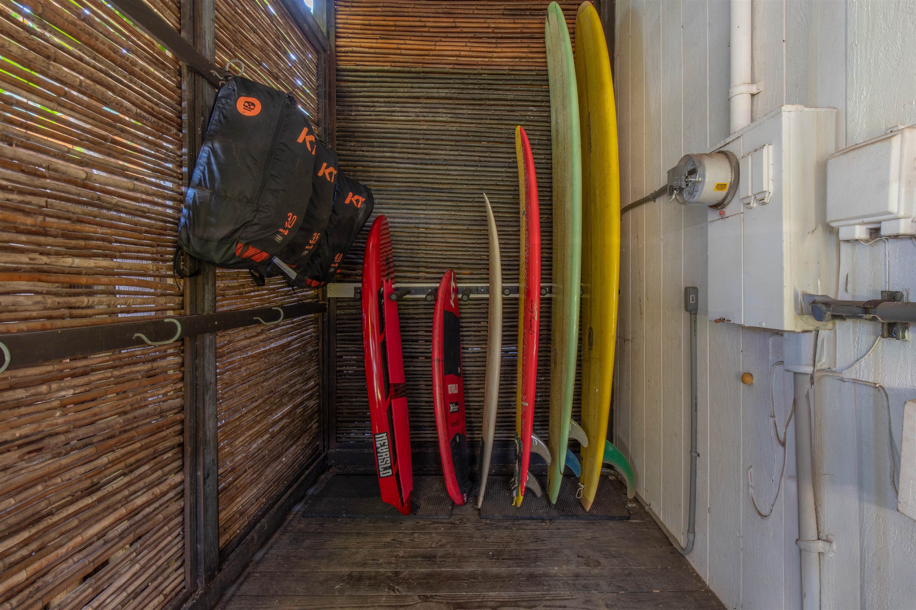 55  Kai Pl Kuau, Spreckelsville/Paia/Kuau home - photo 39 of 41