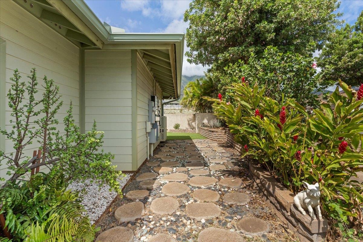 55  Moolu St Waikapu, Wailuku home - photo 46 of 50